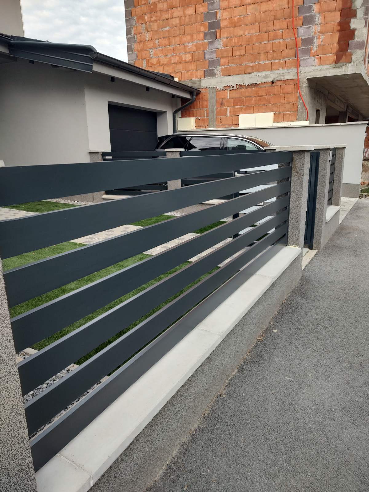 Primjer moderne aluminijske ograde